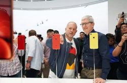 心痛!各大电商平台竞相下调iPhone售